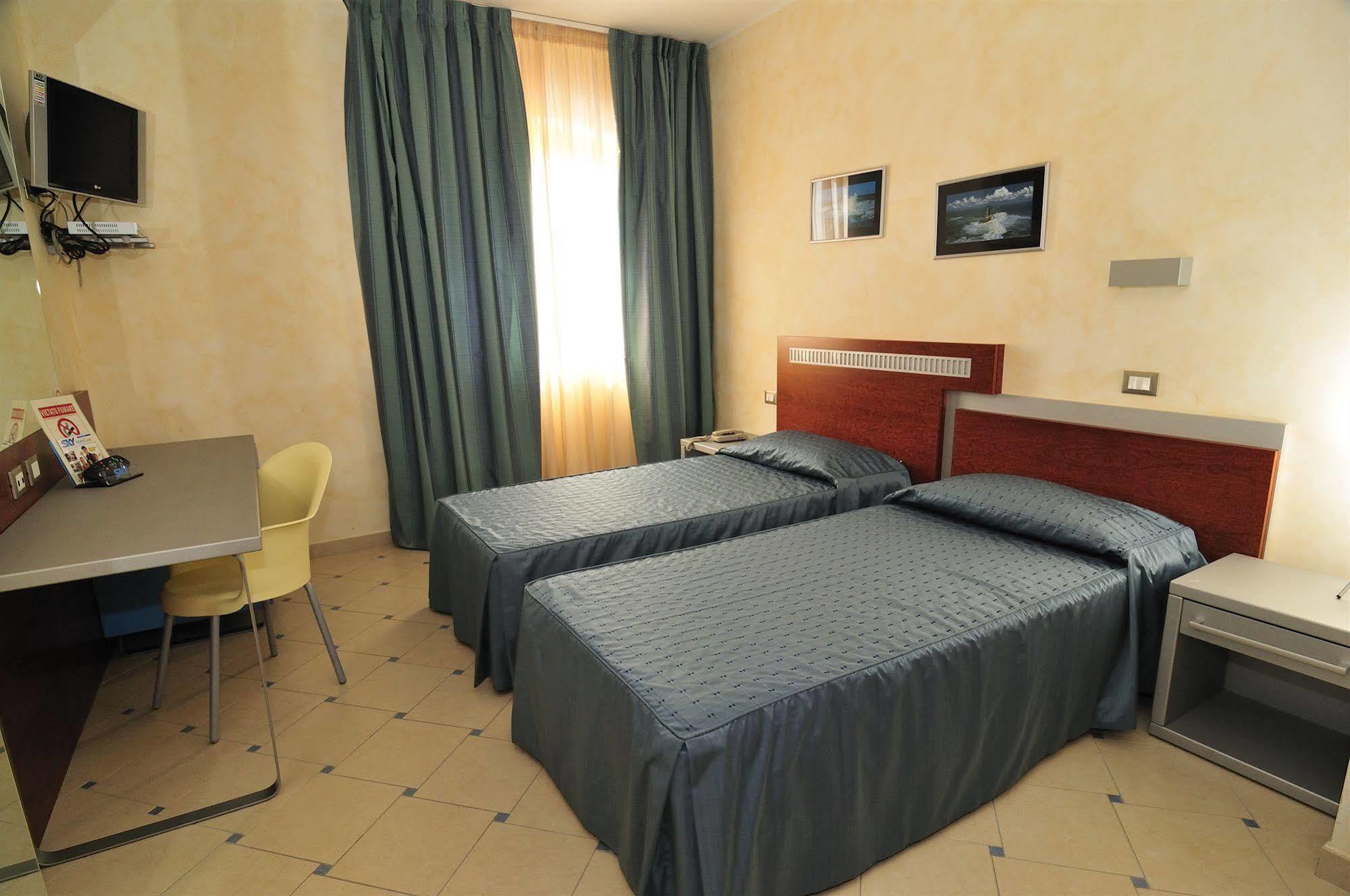 La Locanda Del Cavaliere Borgo Montello Bagian luar foto
